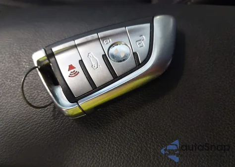 2019 BMW X5 xDrive40I z USA, uszkodzony, nr VIN 5UXCR6C56KLL40721